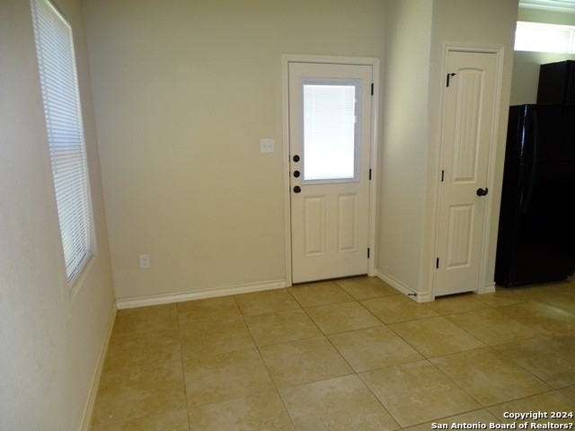 6650 Mia Way - Photo 6