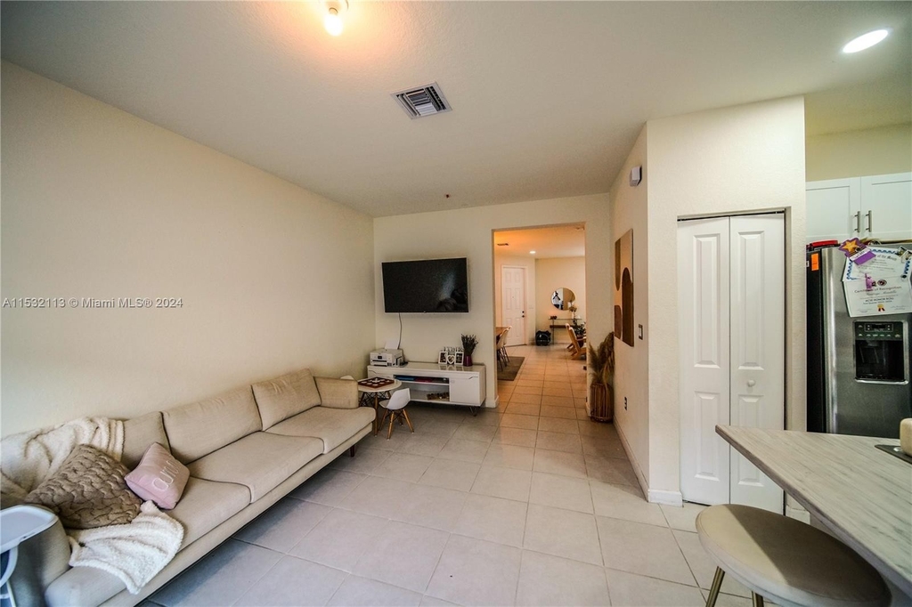 3417 W 111th Pl - Photo 6