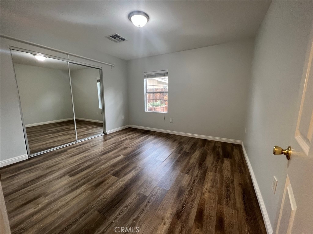 355 N Vista Bonita Avenue - Photo 10