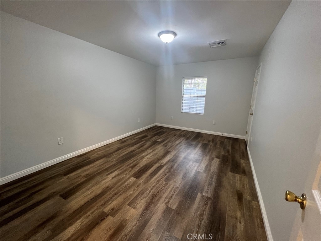 355 N Vista Bonita Avenue - Photo 12