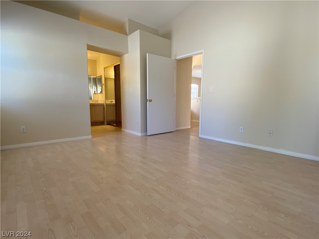 6904 White Lakes Avenue - Photo 11