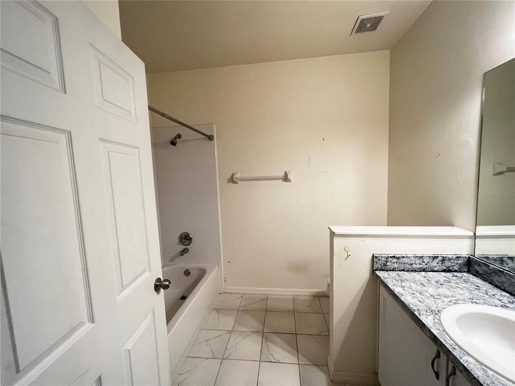 8905 Sw 62nd Place - Photo 12