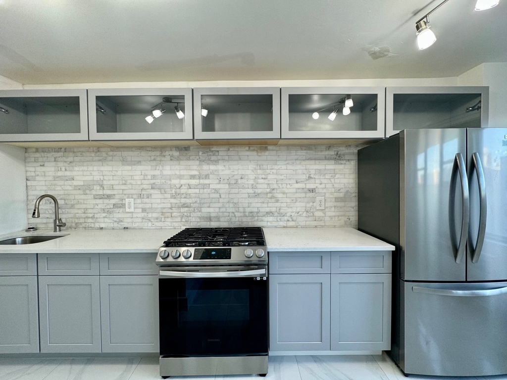 114 East 122nd Street - Photo 4
