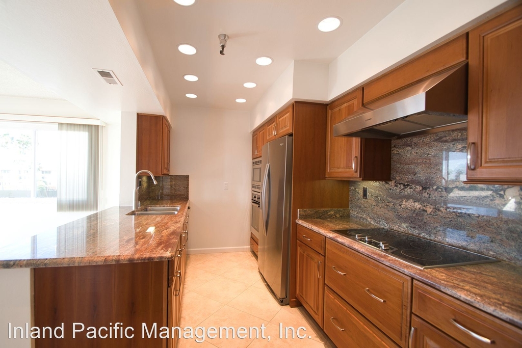 230 S Catalina Ave #304 - Photo 7