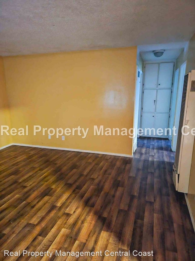 857 Manhattan Ave. - Photo 2