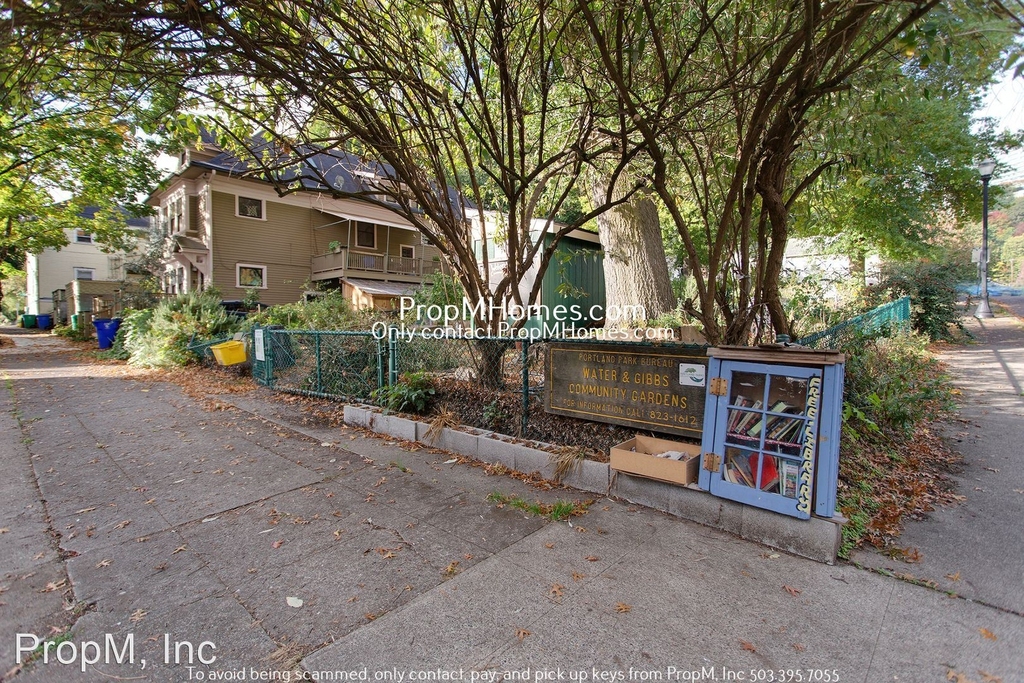 3228 Sw Water Avenue - Photo 20