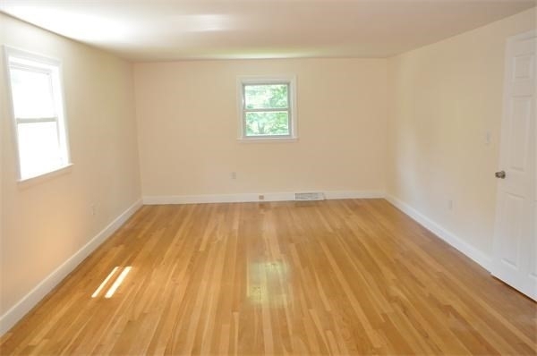 11 Rockland Pl - Photo 2