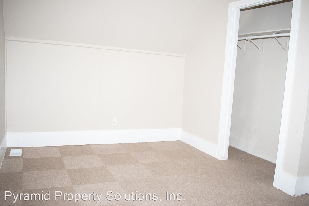 1540 Capitol Ave - Photo 10