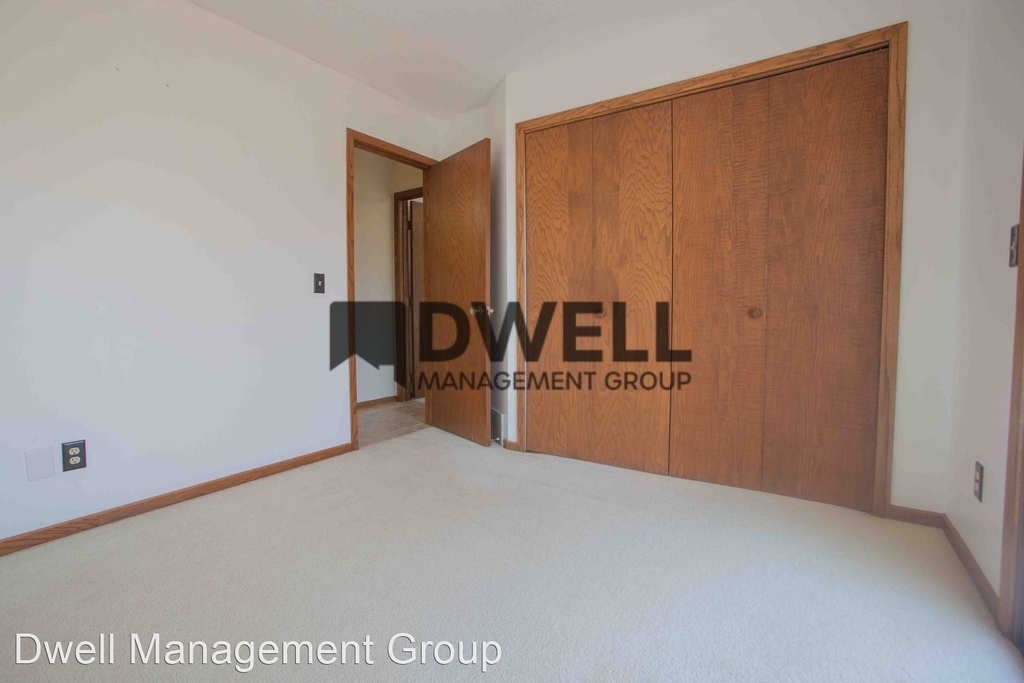 4528 15th Ave Nw - Photo 20