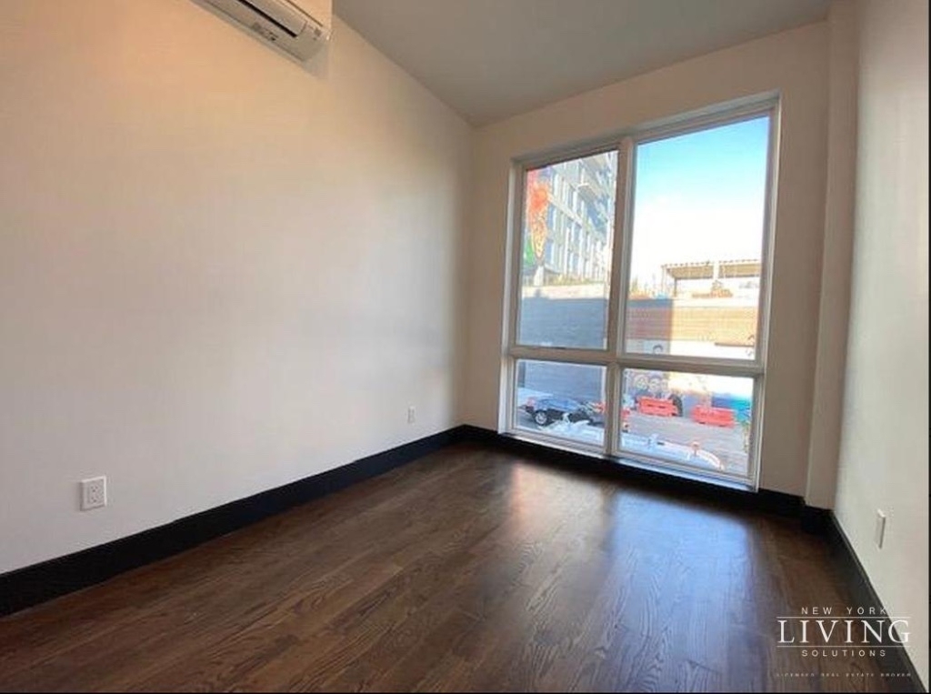 340 Irving Avenue - Photo 17