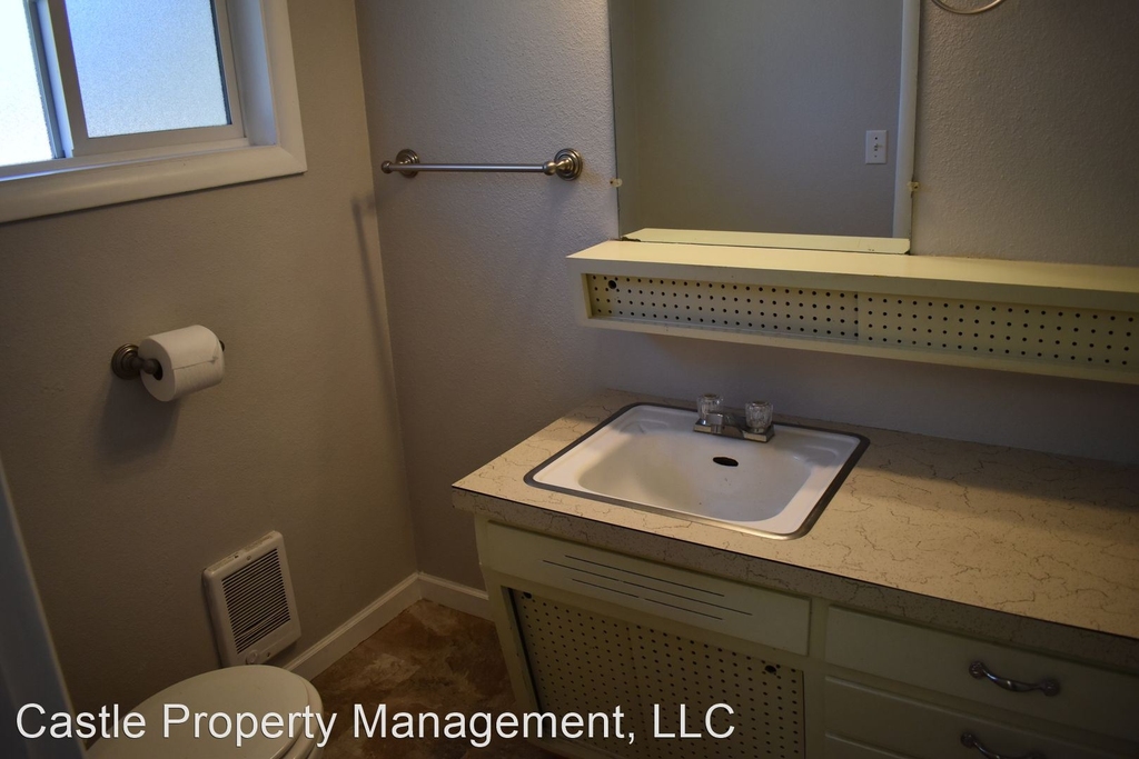 31811 Lawrence St. - Photo 15