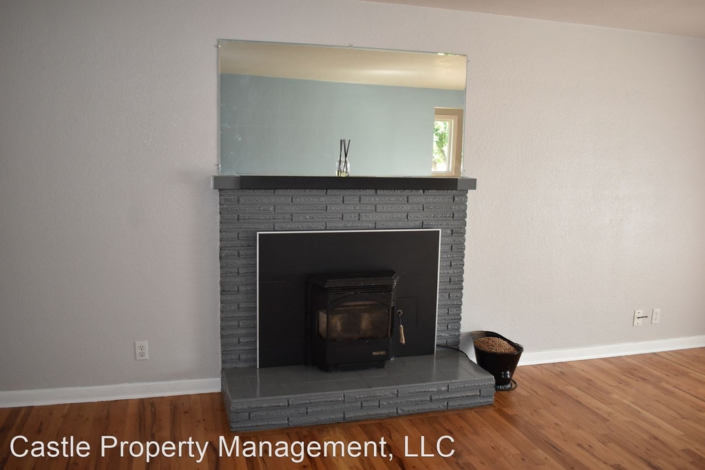 31811 Lawrence St. - Photo 28