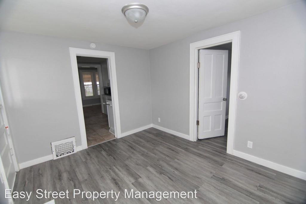 2015 38th St. - Photo 6