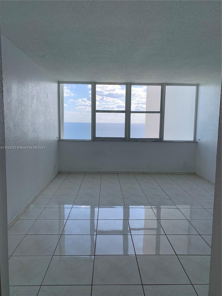 3140 S Ocean Dr - Photo 8