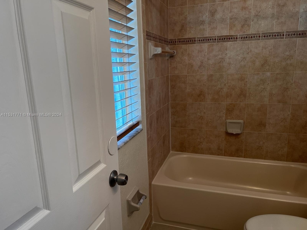 2612 Se 15th Pl - Photo 20