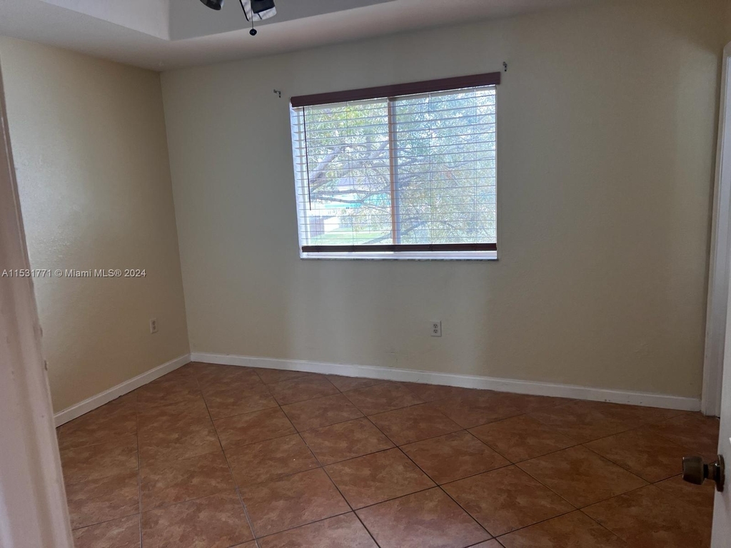 2612 Se 15th Pl - Photo 13