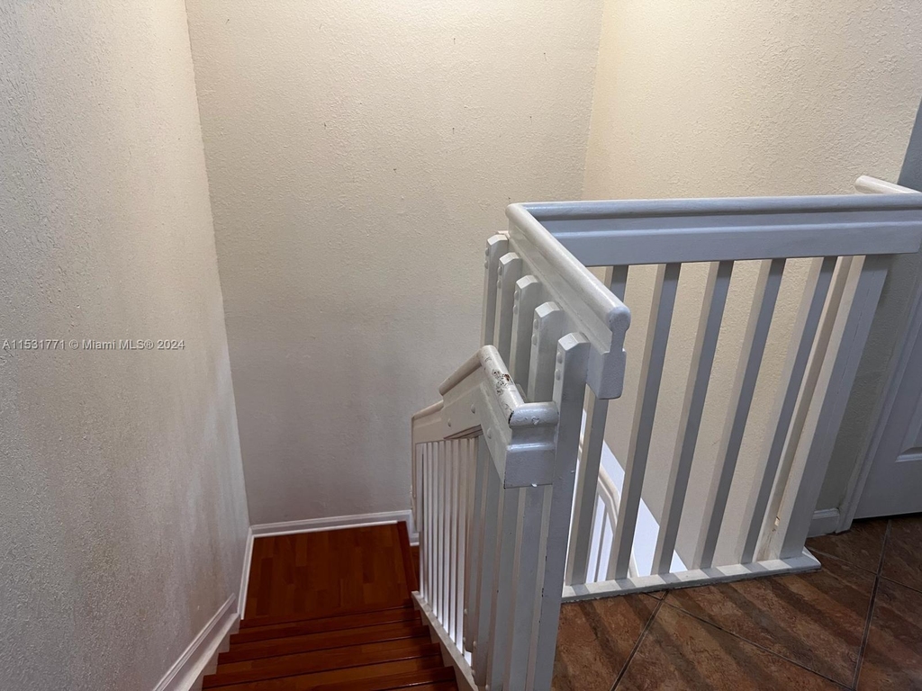 2612 Se 15th Pl - Photo 8