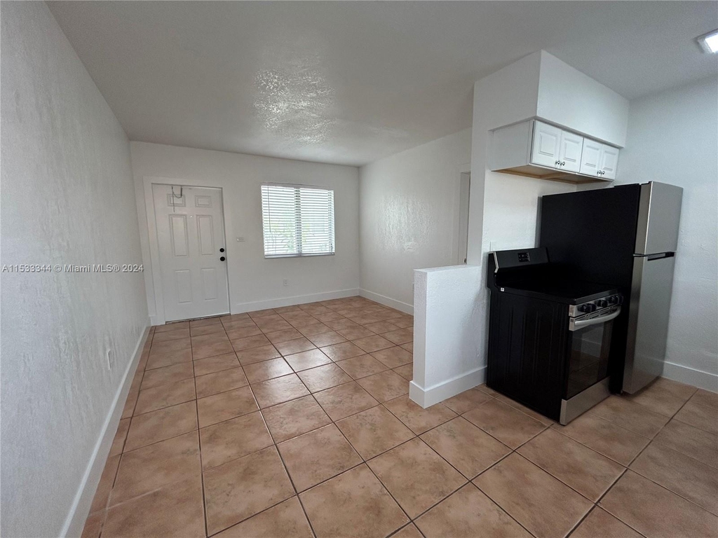 12416 Ne 12th Ct - Photo 5