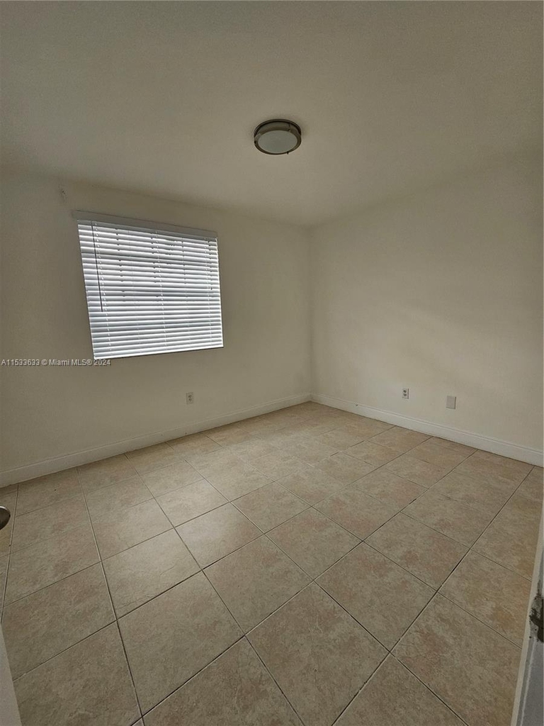 1403 S Liberty Ave - Photo 19