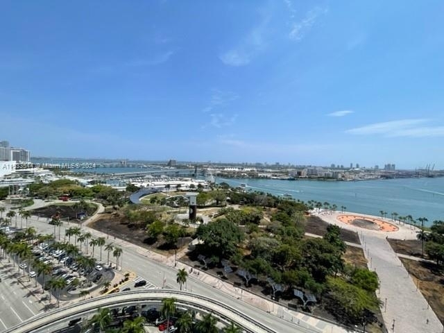 50 Biscayne Blvd - Photo 40