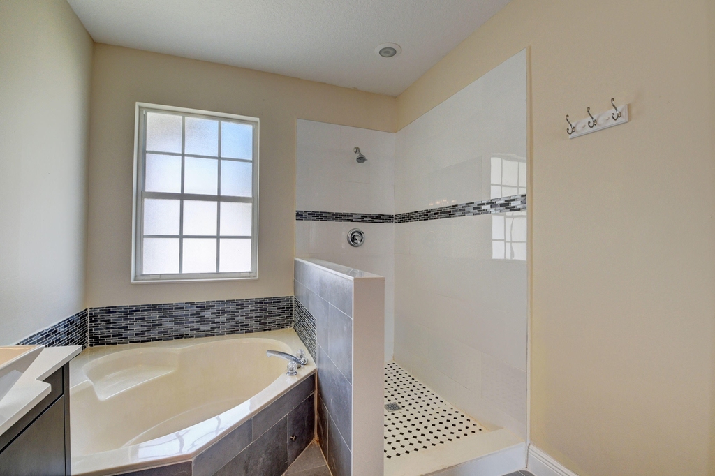 4353 Legacy Court - Photo 24