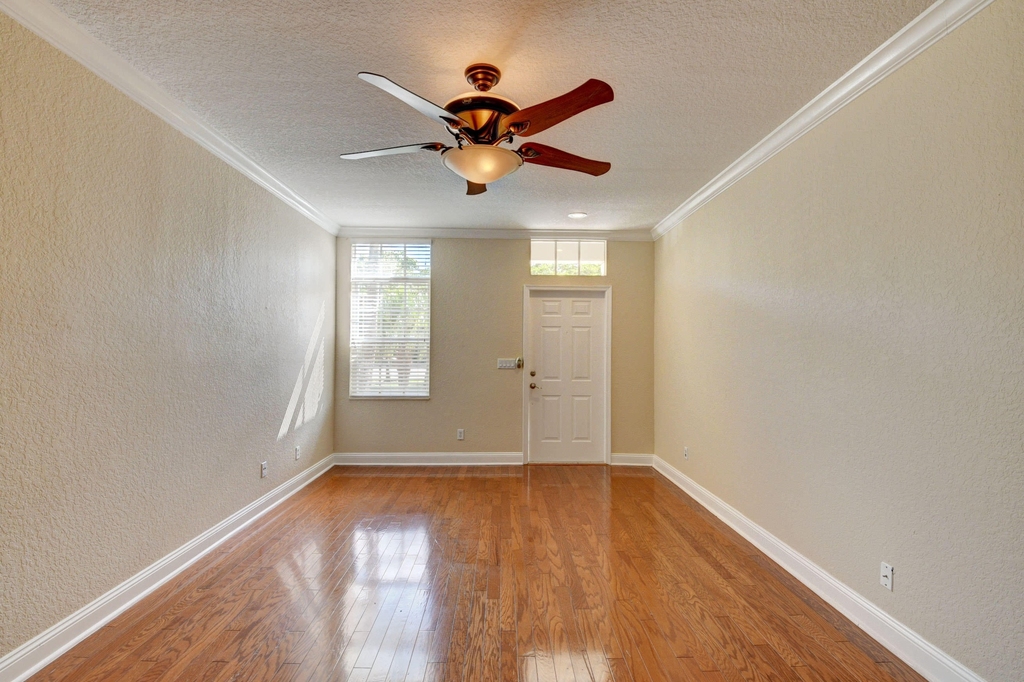 4353 Legacy Court - Photo 5