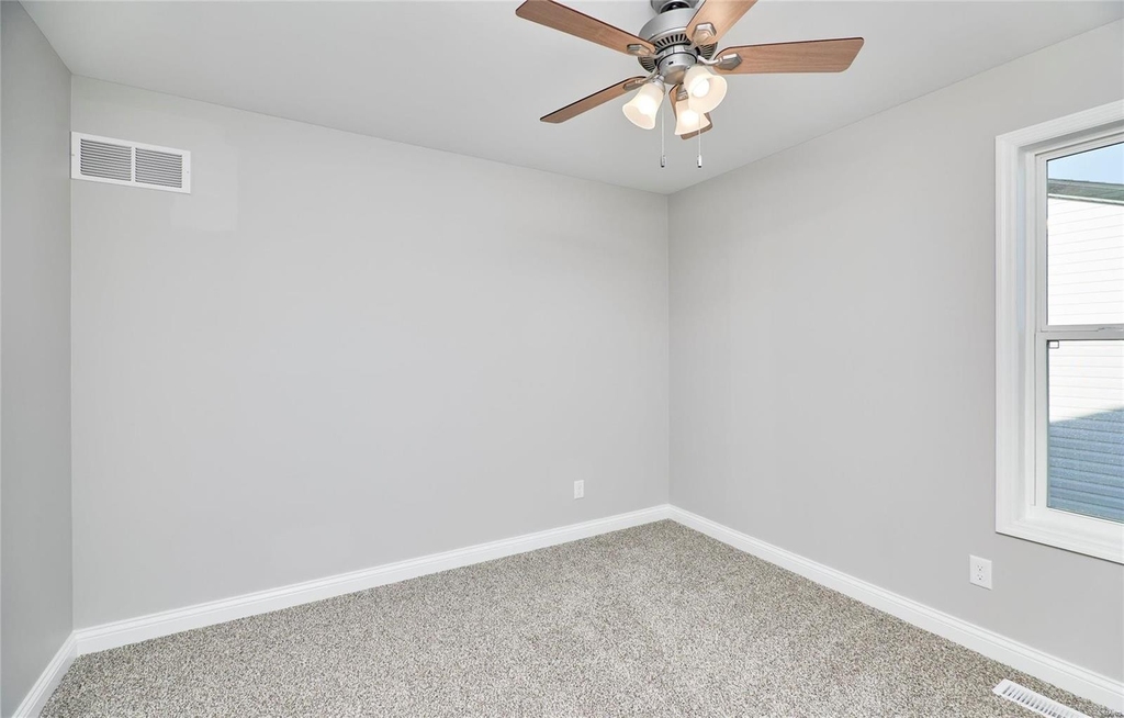 5542 Autumn Trace Parkway - Photo 12