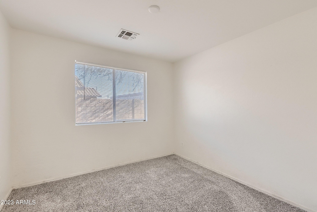 1505 E Sunland Avenue - Photo 11