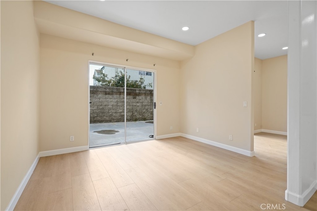 9152 Lemona Avenue - Photo 21