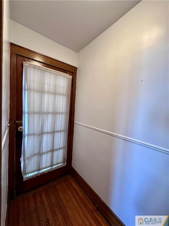 560 Spruce Avenue - Photo 1