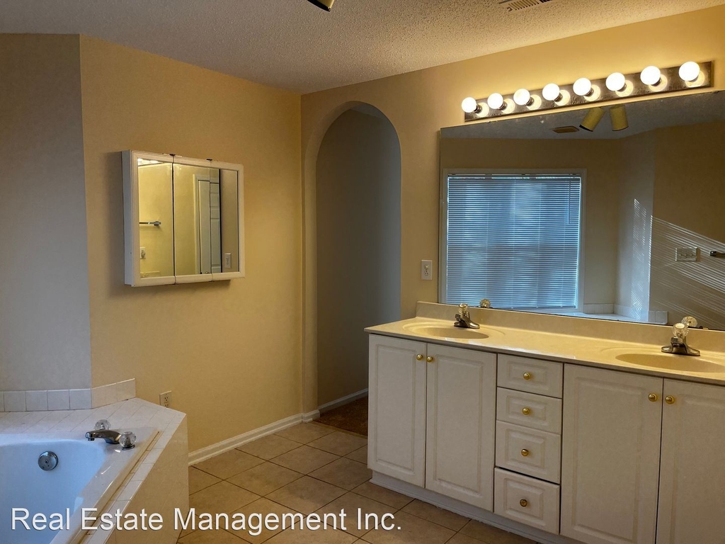 1141 Turtle Creek Dr Unit C - Photo 16