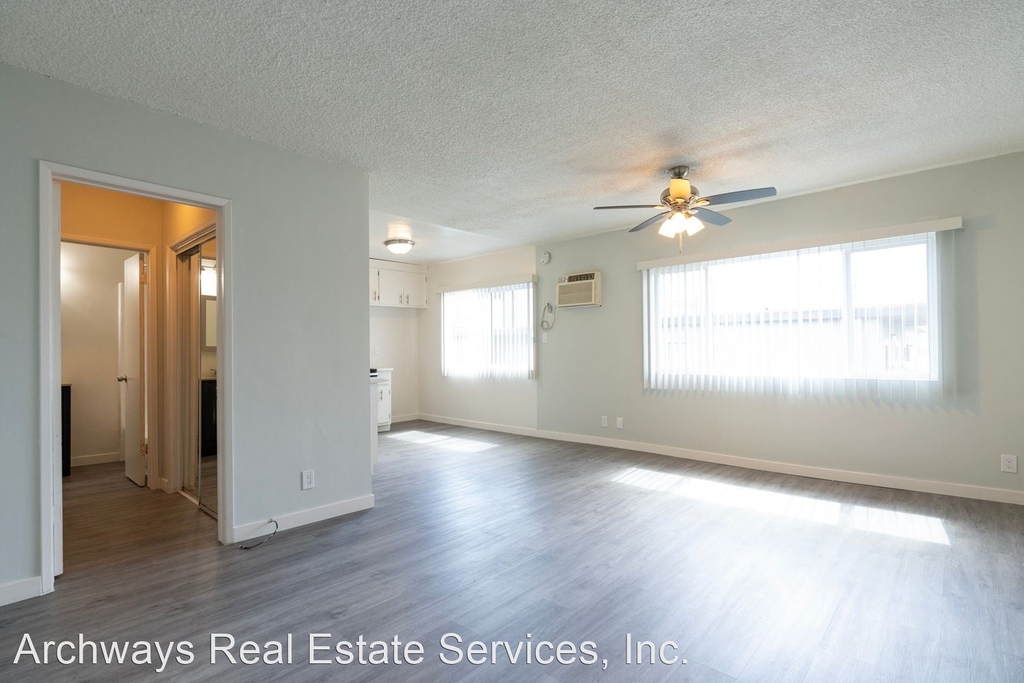 6823 Variel Ave. - Photo 2