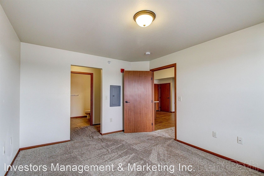 2821 5th St. Nw - Photo 26