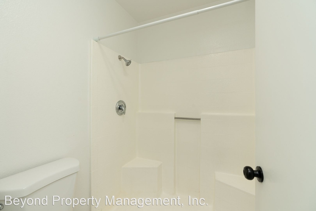 10333 Azuaga St. #236 - Photo 14