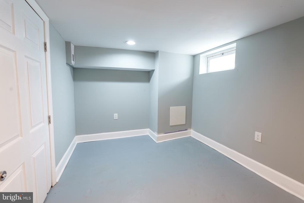 1220 Market St - Photo 11