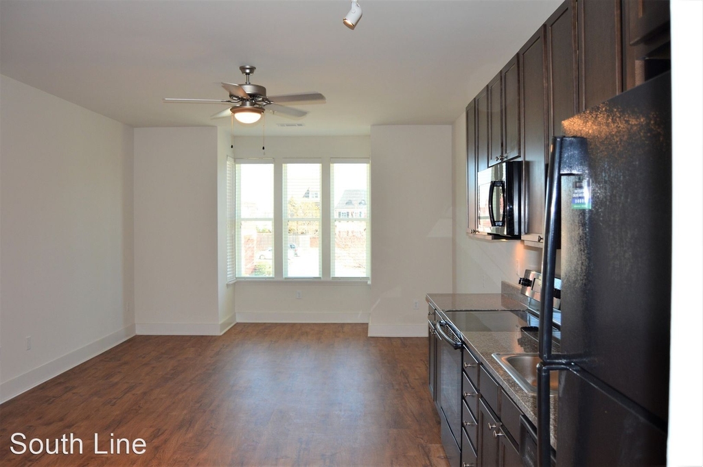 9 East Carolina Avenue Suite 101 - Photo 1