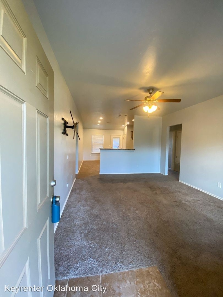 8405 Sw 47th Circle - Photo 1