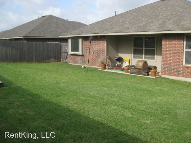 4236 Red Apple Terrace - Photo 3