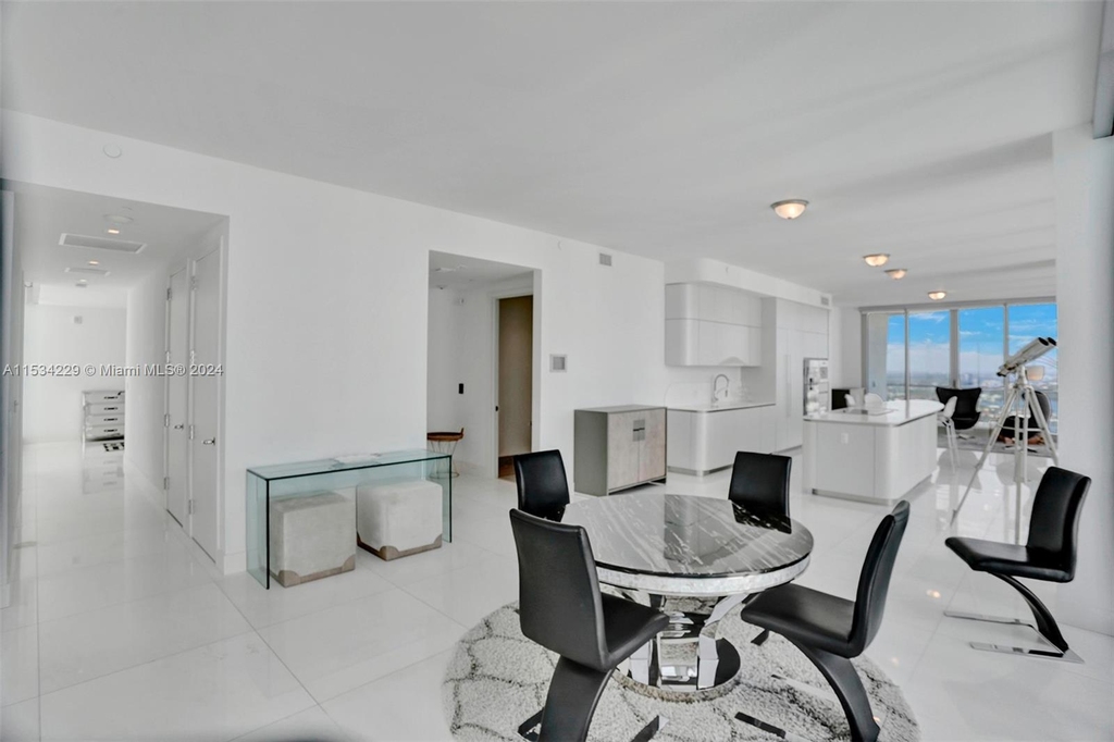 16901 Collins Ave - Photo 8