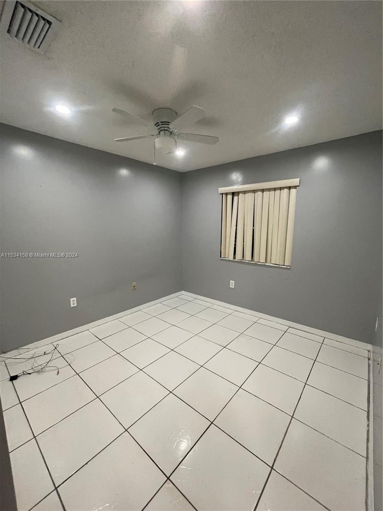 3080 Nw 203rd Ter - Photo 11
