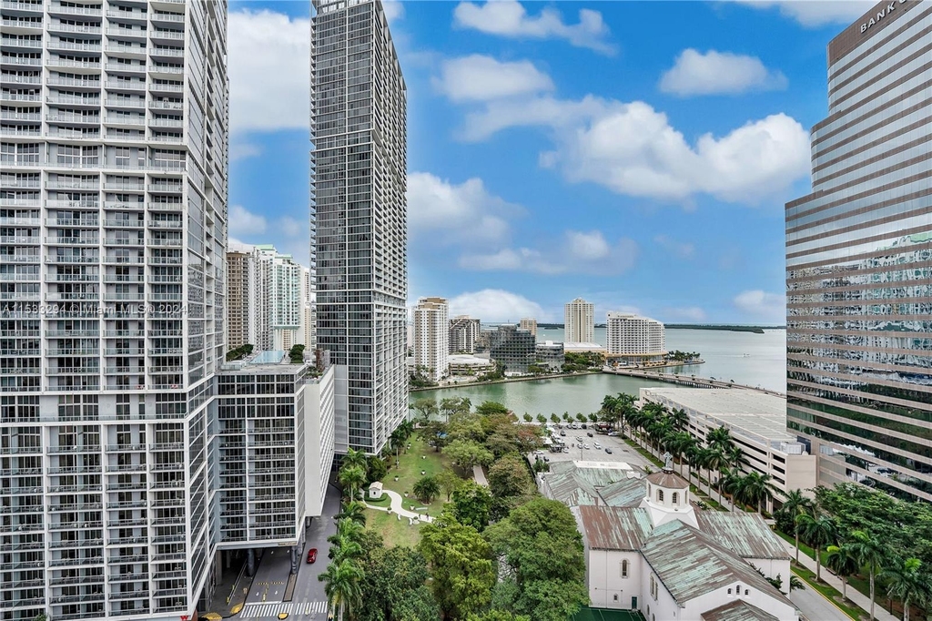 500 Brickell Ave - Photo 29