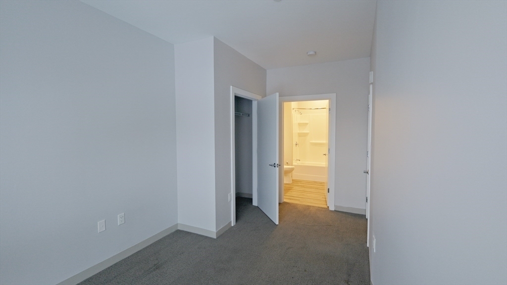 161 Washington St - Photo 10