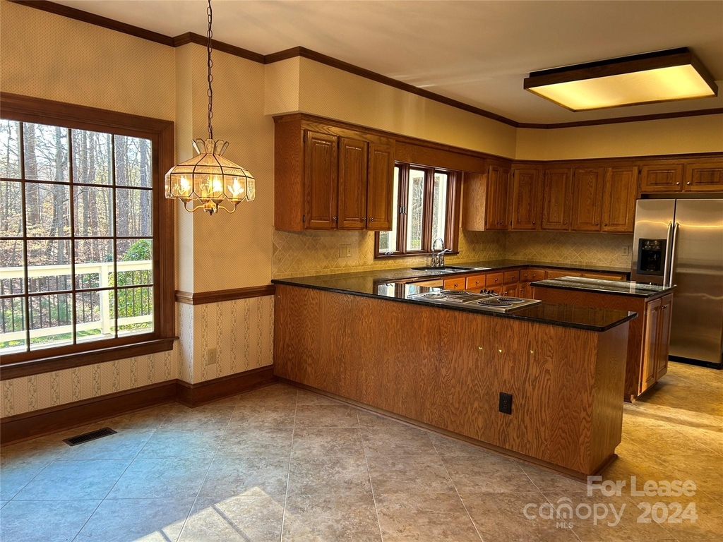 3109 Plantation Road - Photo 6