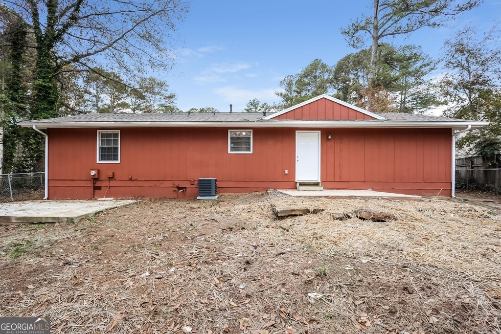 8772 Homewood Court - Photo 15