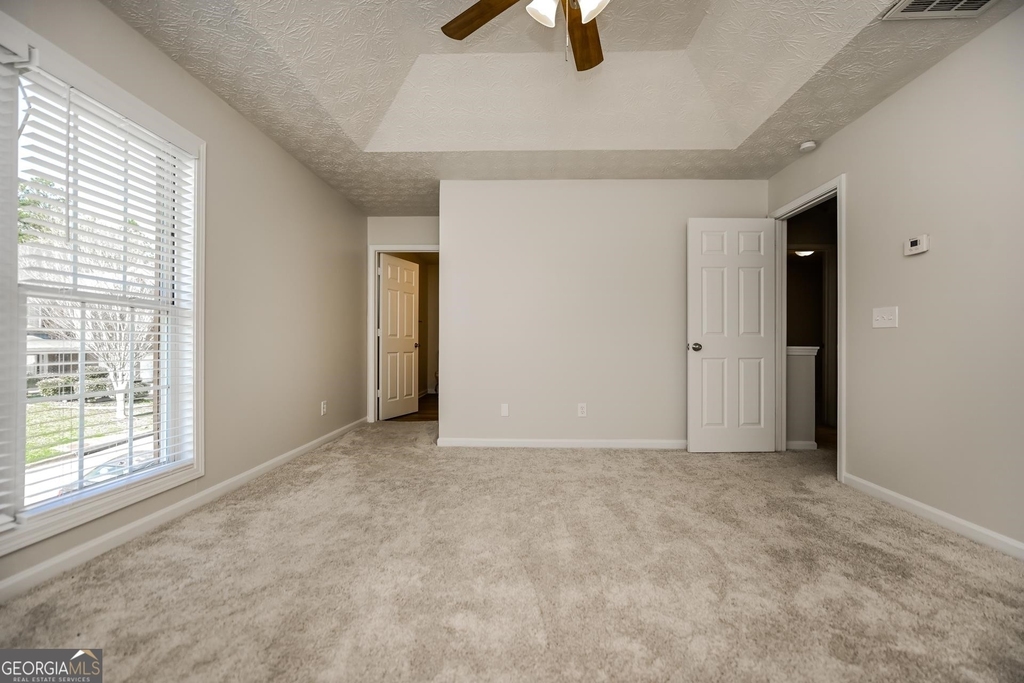 4063 Riverside Parkway - Photo 5