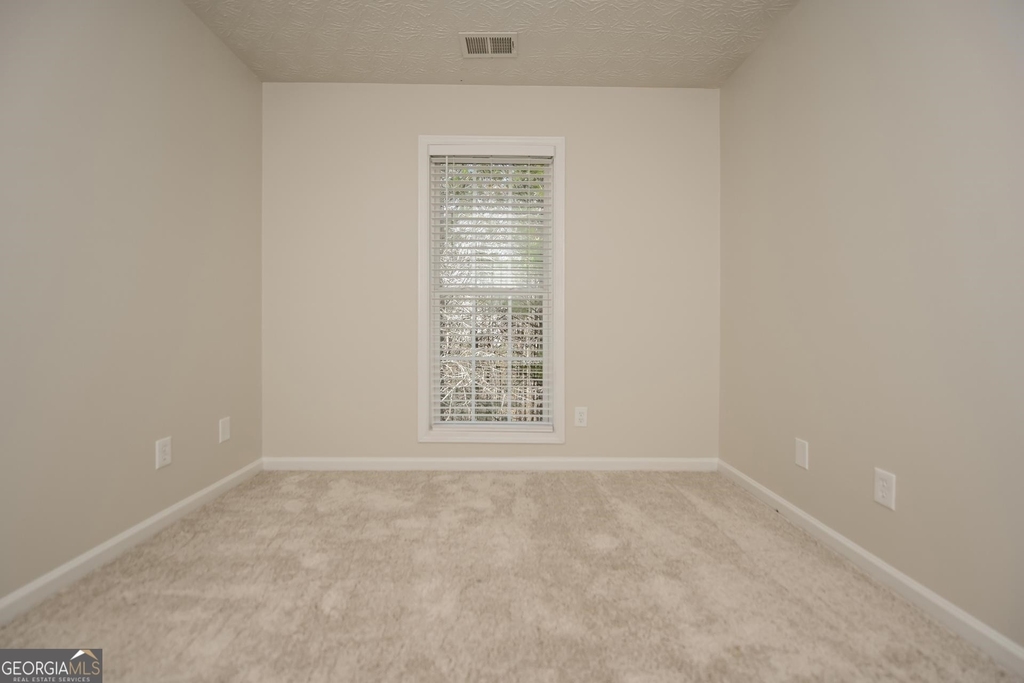 4063 Riverside Parkway - Photo 10