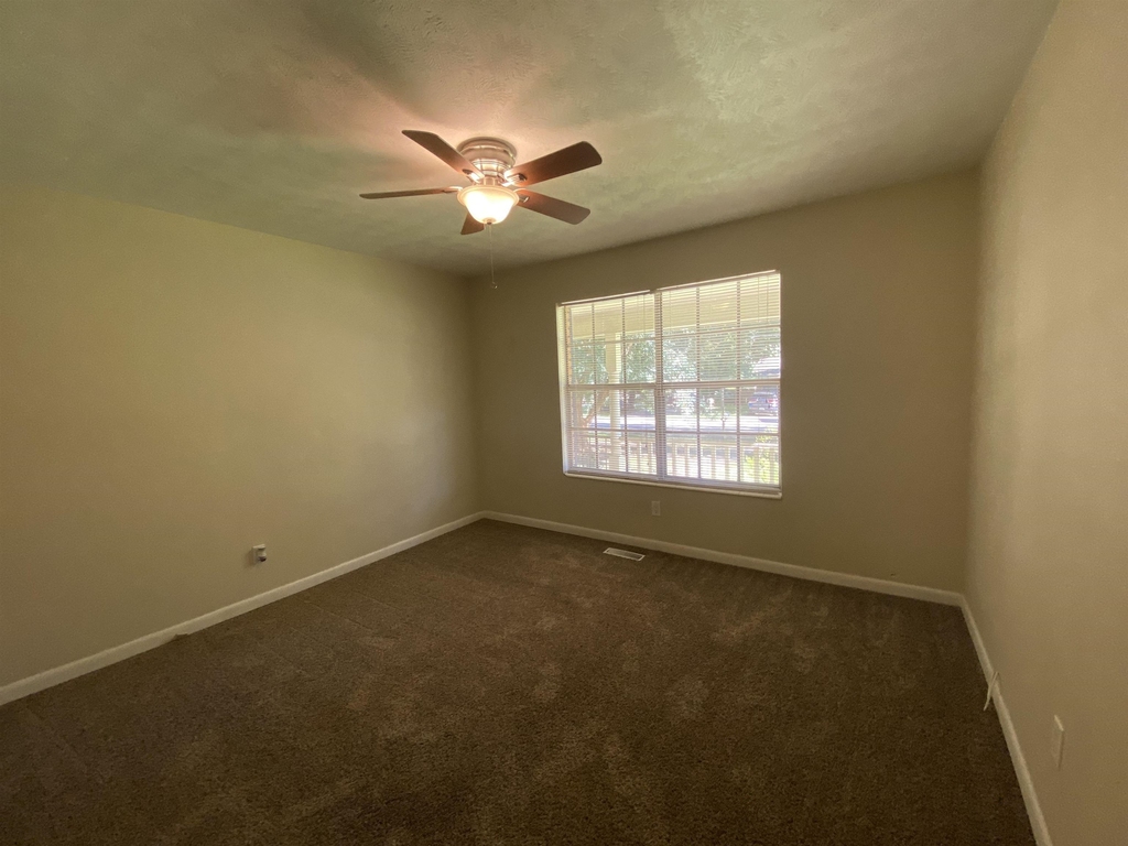 2507 Waldemar Lane - Photo 16