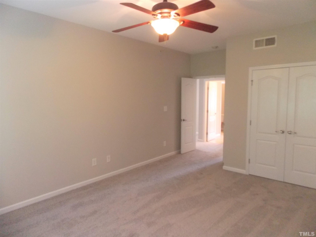 8132 Primanti Boulevard - Photo 33