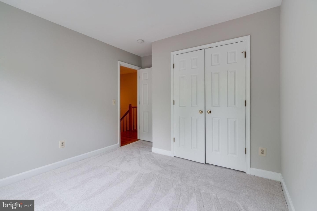 10604 Alison Drive - Photo 23