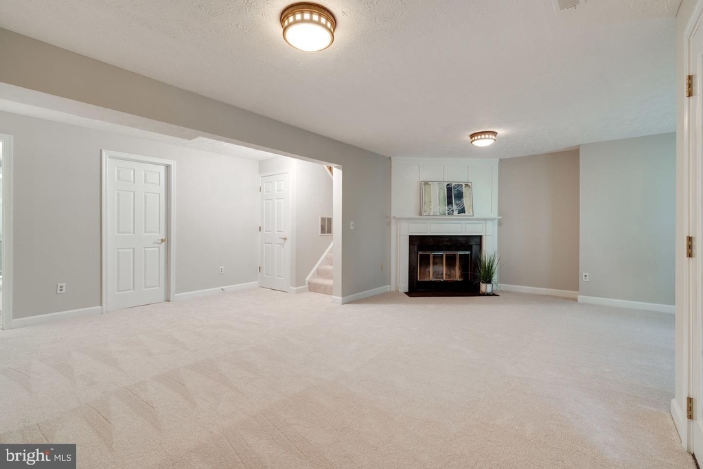 10604 Alison Drive - Photo 33